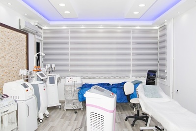 Akile Can Orkide Beauty Palace