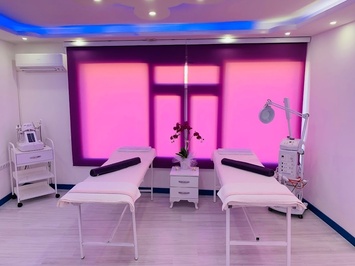 Arya Clinic Estetik ve Güzellik Merkezi