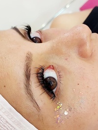 Azra Beauty Center