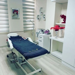 B&B Beauty Studio PROTEZ TIRNAK