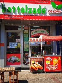 Battalzade Çiğ Köfte Buca & Heykel