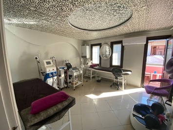 Black shine güzellik ve sağlık merkezi