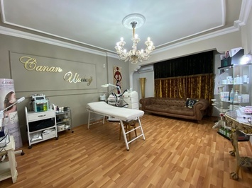 Canan Uludağ En Güzellik salonu