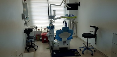Diş Hekimi Samet Arda Altınyürek  - Altınyürek Diş Kliniği