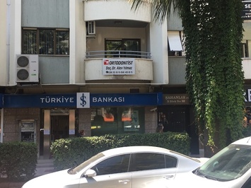 Doç. Dr. Alev Yılmaz (Ortodondist)