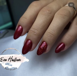 Ece Hallum Nail & Lips Studio