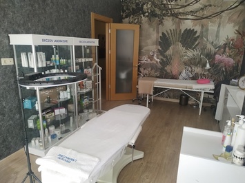 Emsal Doğan Eskişehir by Burcu Aslan Güzellik Salonu