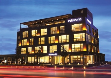 Esteworld