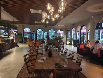 Friends Cafe
