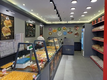 Habeş Usta Baklavaları Sürmen Center