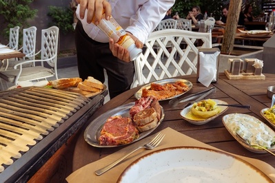 Hükümdar Sofrası Ataşehir｜Aile Mangalbaşı Restoran
