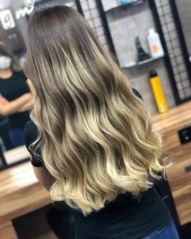 Hush Kuaför ve Güzellik Salonu