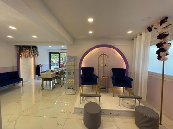 Icon Nail Beauty Studio | Kuşadası Kalıcı Oje Protez Tırnak