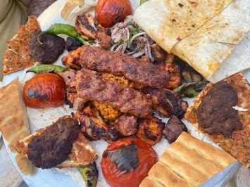 İrfan Usta Döner Kebap Lahmacun (Bulgurlu Ümraniye)