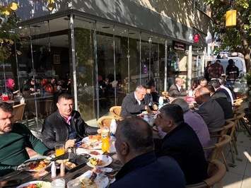 İSTEKLİ CİĞER KEBAP & LAHMACUN