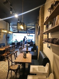 Juste Cafe & Bistro