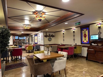 Kahveci Hacıbaba Cafe Restoran