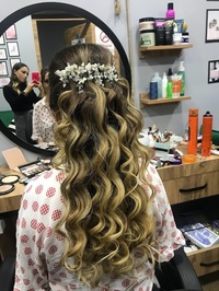 Karabağlar bayan kuaförü Nur Beauty Center Güzellik Merkezi