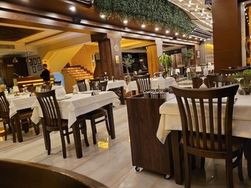 Kare Restaurant