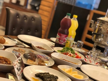 Köfteci Kara Arnavutköy Şubesi