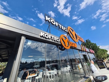 Köfteci Yusuf İstanbul Tuzla Fatih