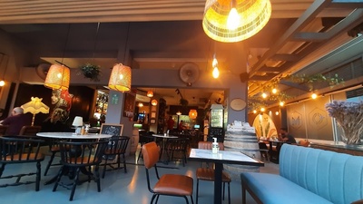 MONQ RESTORAN