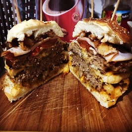 Most Wanted Steak Burger