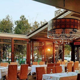 Nanna Restaurant