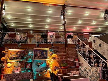 Ocean's 7 Cafe Restoran