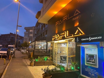 PARLA Beauty