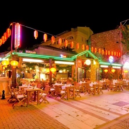 Planet Yucca Live "entertainment & dining"