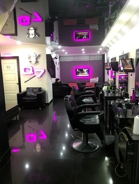 Q7 erkek kuaförü güzellik merkezi clup solarium