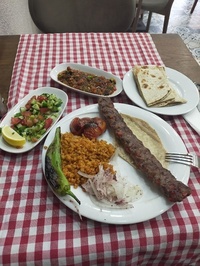 Şah Kebap Döner Ev Yemekleri
