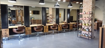 Salon Noi