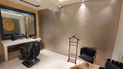 Saloon BG Protez Saç Bakım Uygulama Peruk Merkezi
