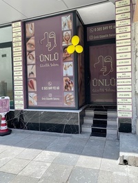 Ünlü Güzellik Salonu