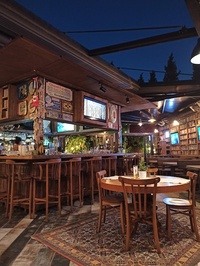 Varuna Gezgin Cafe - İzmir - Bornova Köşk