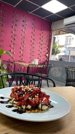 Waffle number one Bayraklı